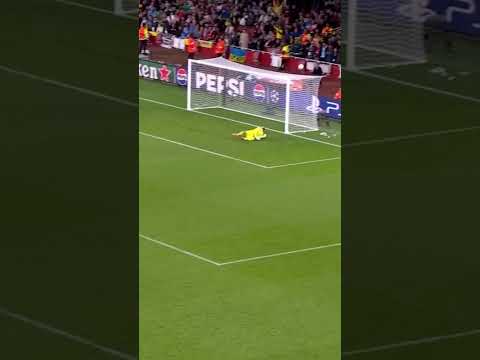 AMAZING DAVID RAYA SAVE AGAINST SHAKHTAR DONETSK