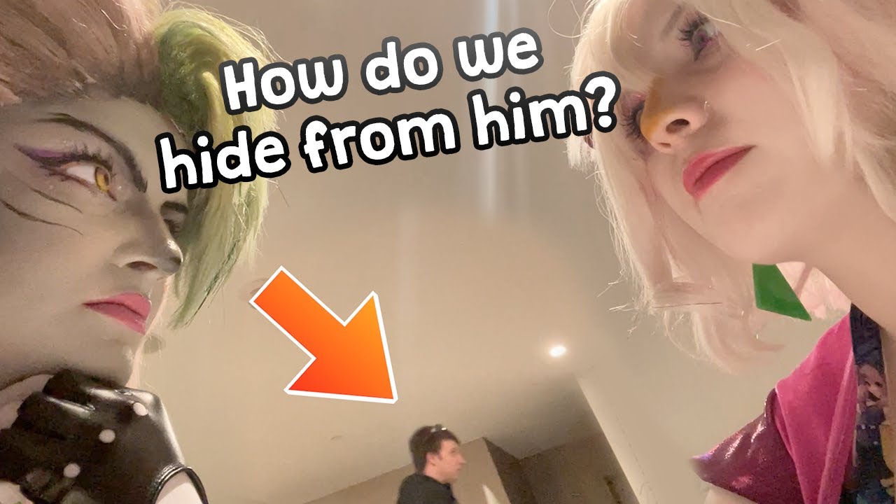 Stalked at an Anime Convention 🎥 | COAF 2024 Cosplay Vlog