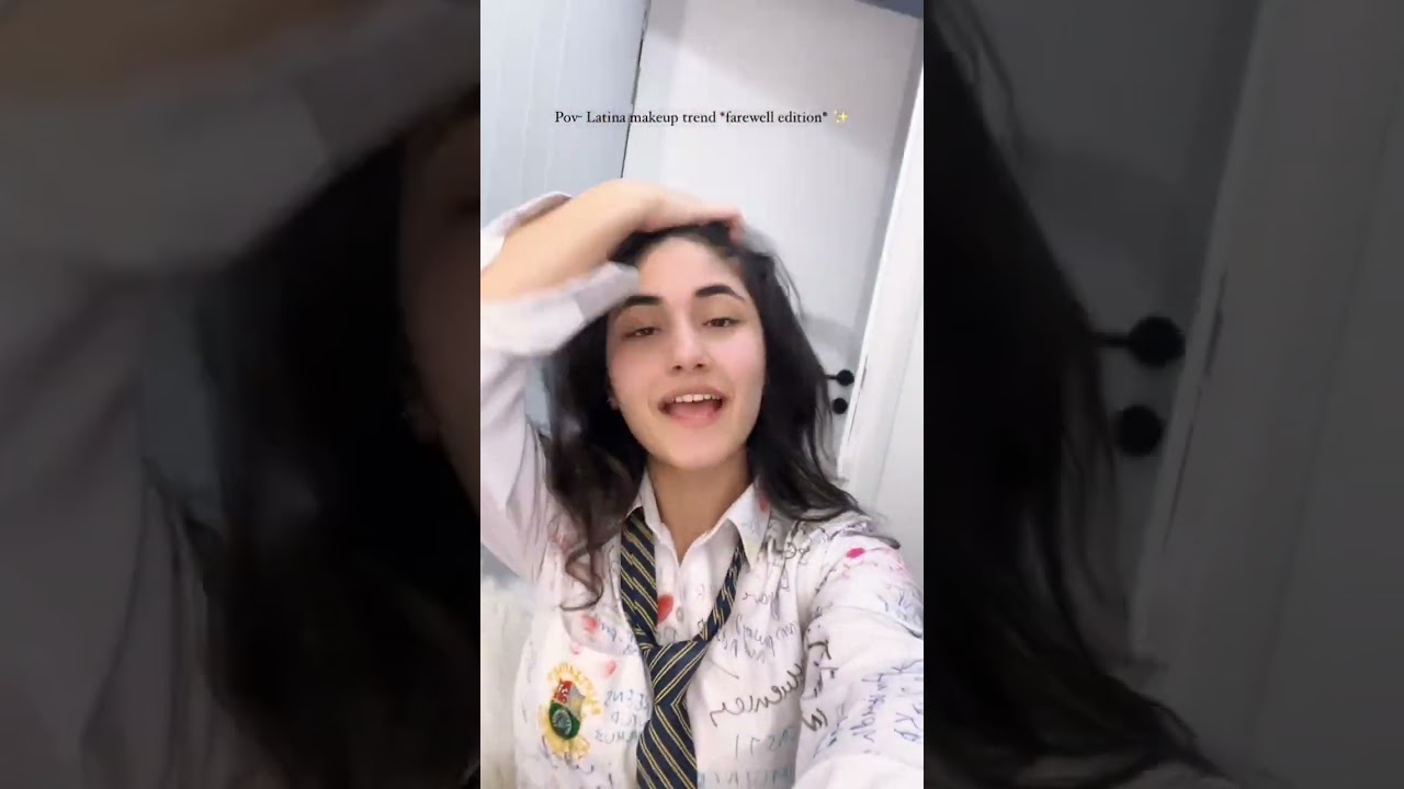 Ayeza Khan's Sister Faiza Khan Celebrates Last Day of College 🎓