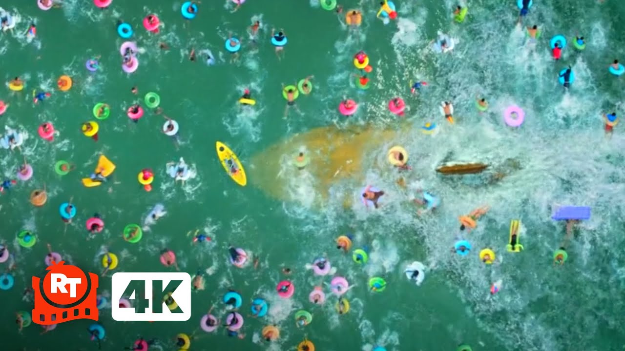 The Meg (2018) - Bikini Beach Shark Attack Scene