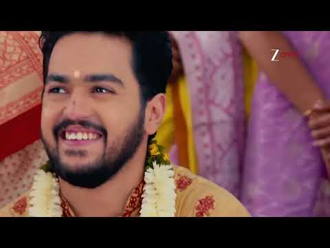 Kusum | āĻŦāĻŋā§ā§āϰ āĻšāĻžāϤ āĻĨā§āĻā§ āĻāĻļāĻžāύāĻā§ āĻā§ āĻŦāĻžāĻāĻāĻžāϤ⧠āĻĒāĻžāϰāĻŦā§ āĻā§ā§āώ?