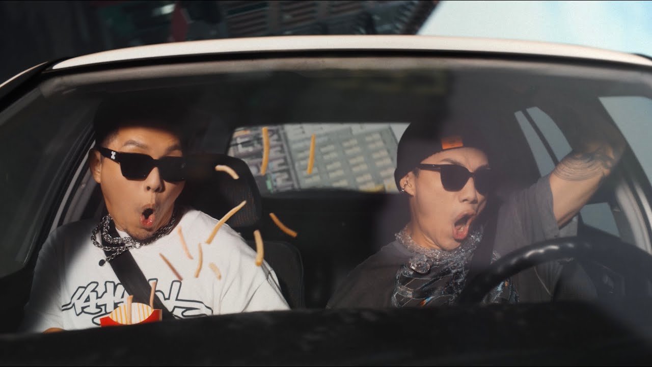 DEATH TRIP 跑馬燈 by ØZI & 蛋堡 ft. Rhemi & Jesse Tang