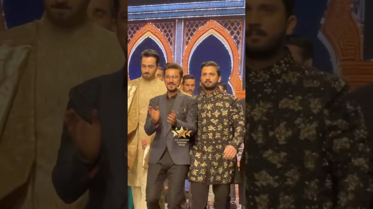 Junaid Akhtar Stuns with Ramp Walk at 22nd NEO HUM Bridal Couture Week in Lahore ✨