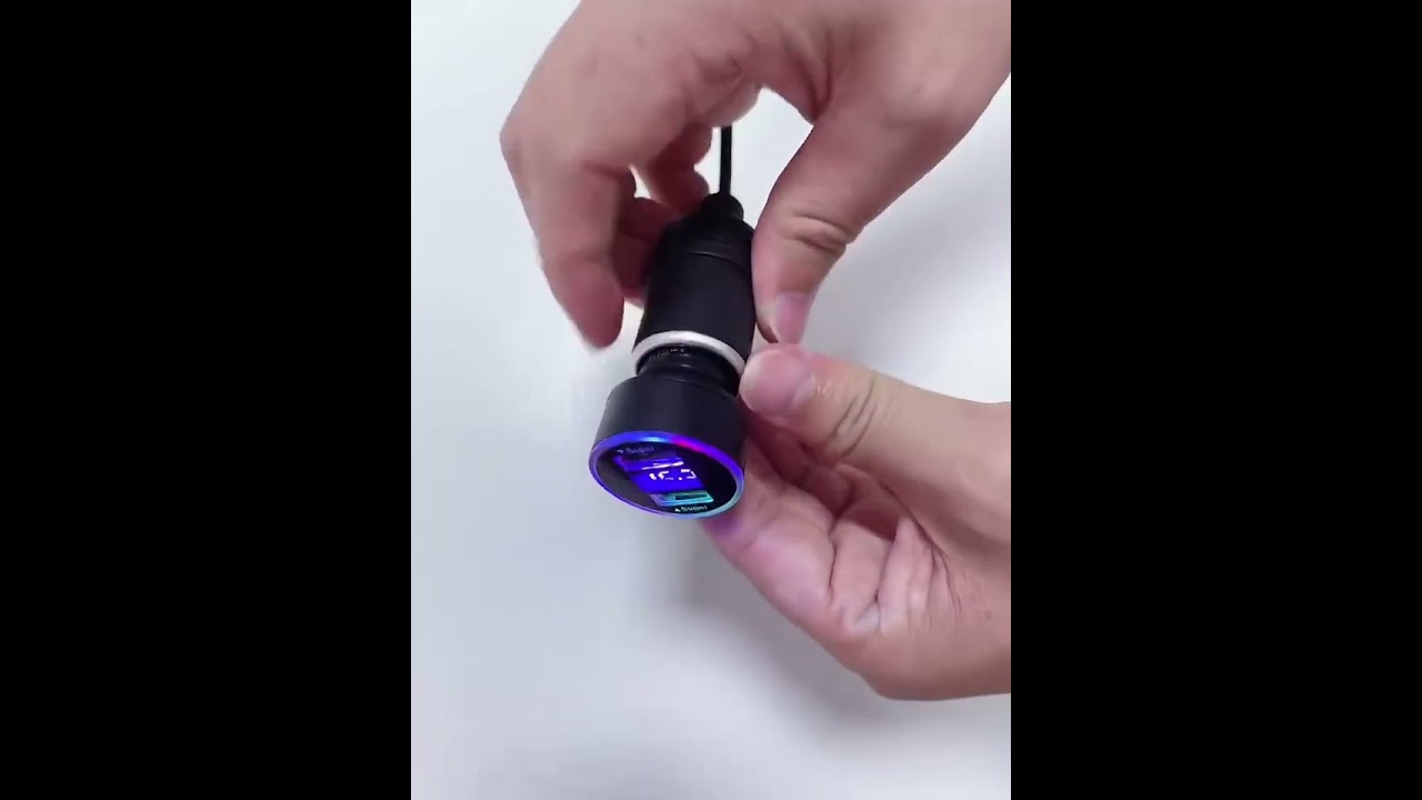 🚗 240W Dual-Port USB Car Charger – Fast Charging for Huawei, iPhone, Xiaomi & Samsung