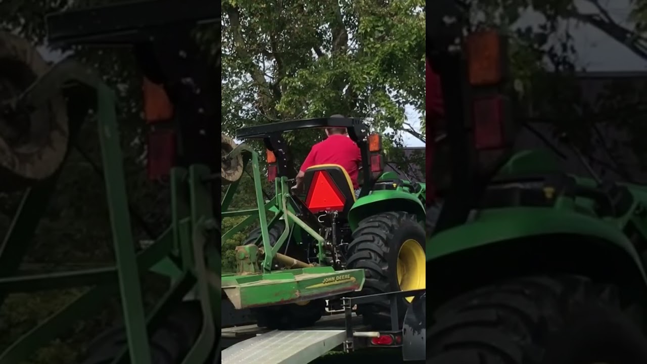 Final Bushhogging 2022 with John Deere 3025e 🚜