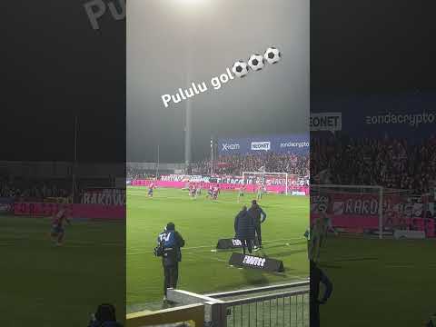 Rzut karny Pululu w meczu Raków - Jagiellonia