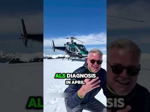 Did you notice Eric Dane's right hand hanging in the air No one realized that in just a few months