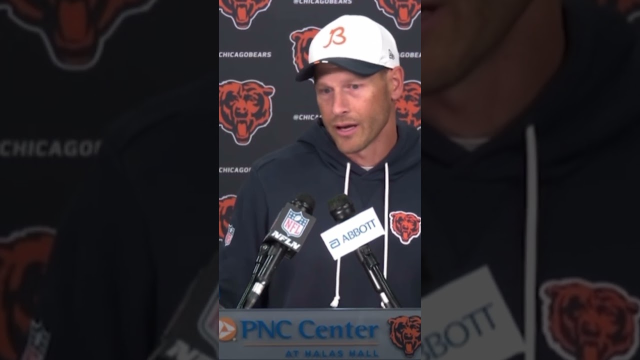 Chicago Bears' Ben Johnson Updates on DJ Moore's Week 7 Status ๐