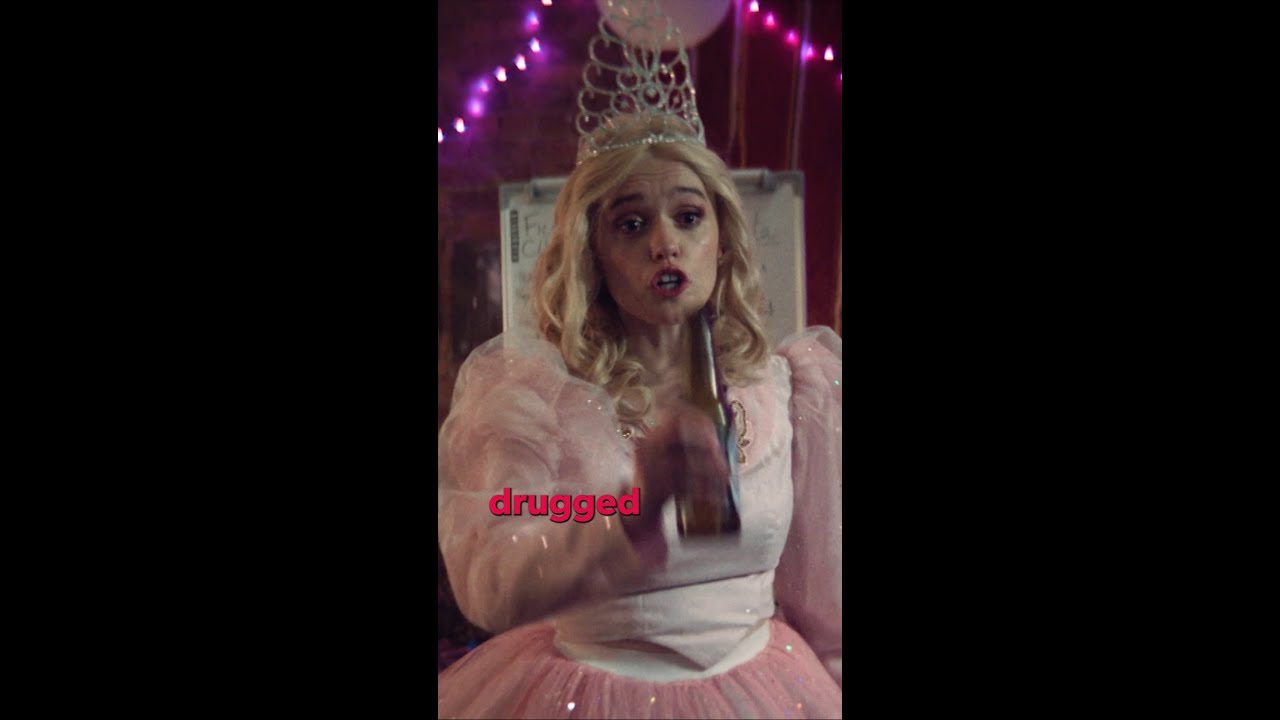 Aimee Lou Wood's Bold Take on Wizard of Oz 🌟 | Film Club on BINGE