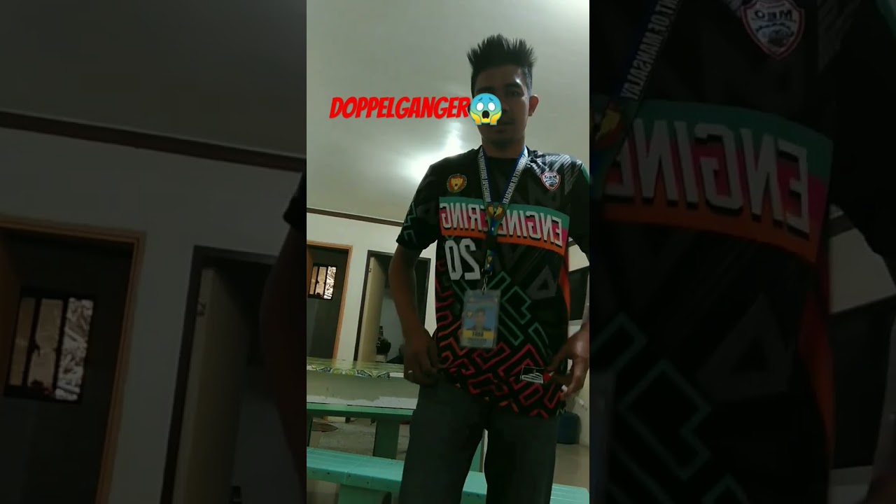 Real-Life Doppelgänger 😱 Creepy Encounter