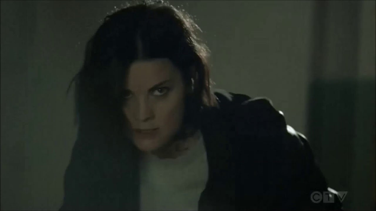 Blindspot S4E09: Intense Jane & Remi vs. Kurt Fight Scene 🔥