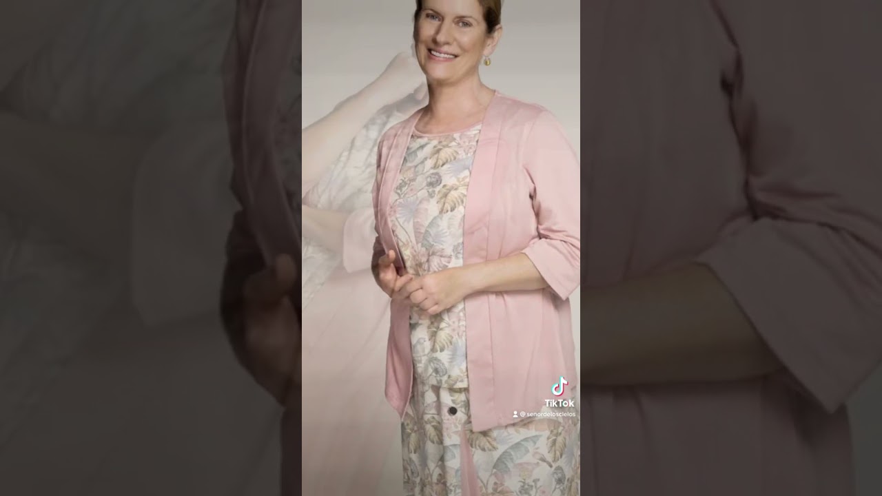 Lisa Owen: Renowned Journalist and News Anchor