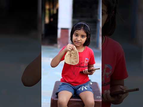 Beta Roti kha Lo 😱😝 wait for end #shorts #funny #maa #youtubeshorts