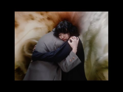 Bilou - Junior.e (clip officiel)