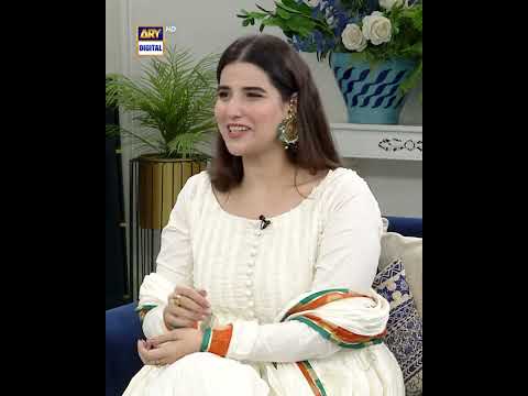 Abhi Makeup 💄 baqi hai? 🤣 #gmp #hareemfarooq #nidayasir #shorts