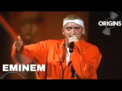 Eminem Performs 'The Real Slim Shady' on The Up In Smoke Tour