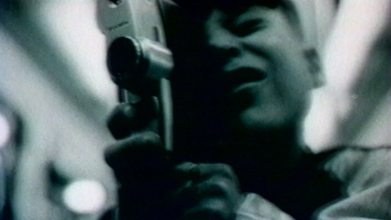 Téléphone - Un Autre Monde 🎶 Clip Officiel | Extrait de l'Album Mythique