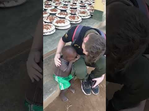 Most painful video | African kid starving for food cries on the lap of helping man #africa #african