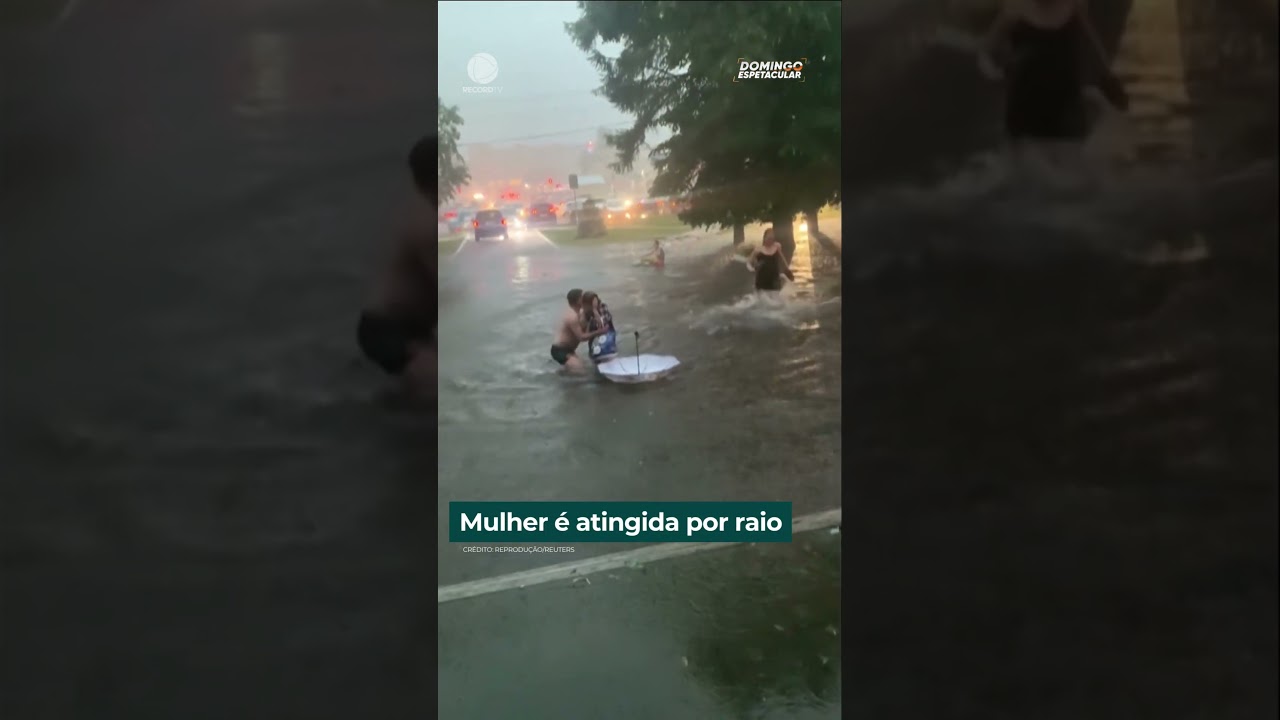 Mulher sofre ataque de raio na Rússia | #shorts