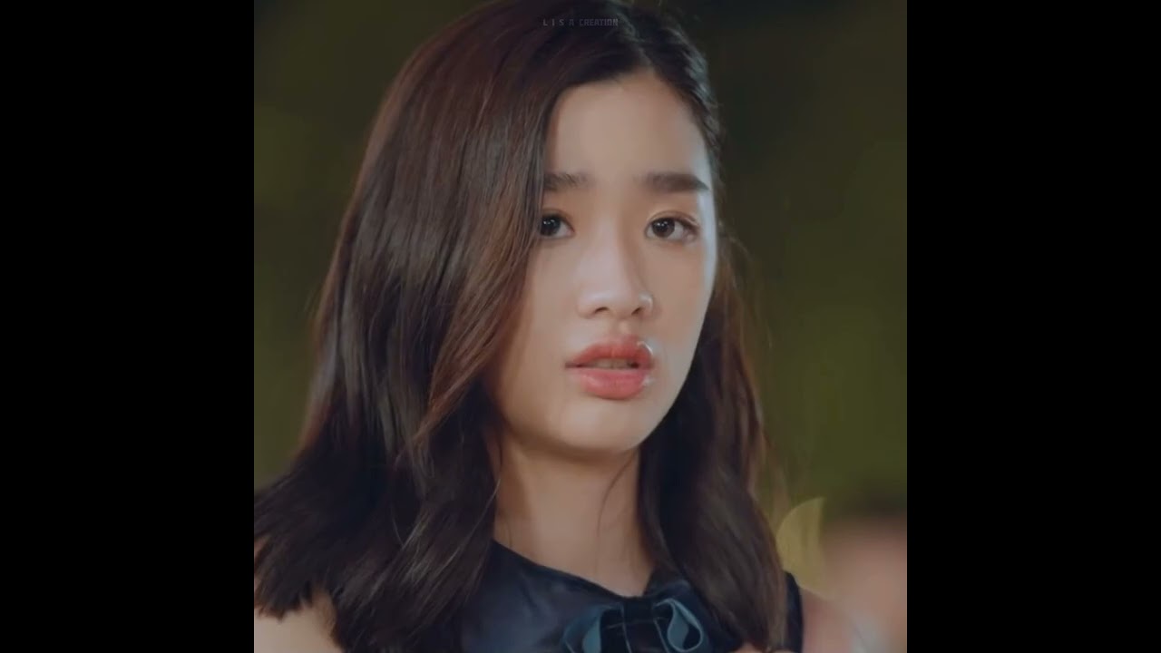 Unexpected Hand Grab! 😂 F4 Thailand Drama Moment 🤝