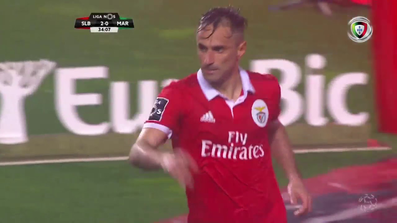 Benfica Dominates Marítimo 5-0 in Liga Match ⚽