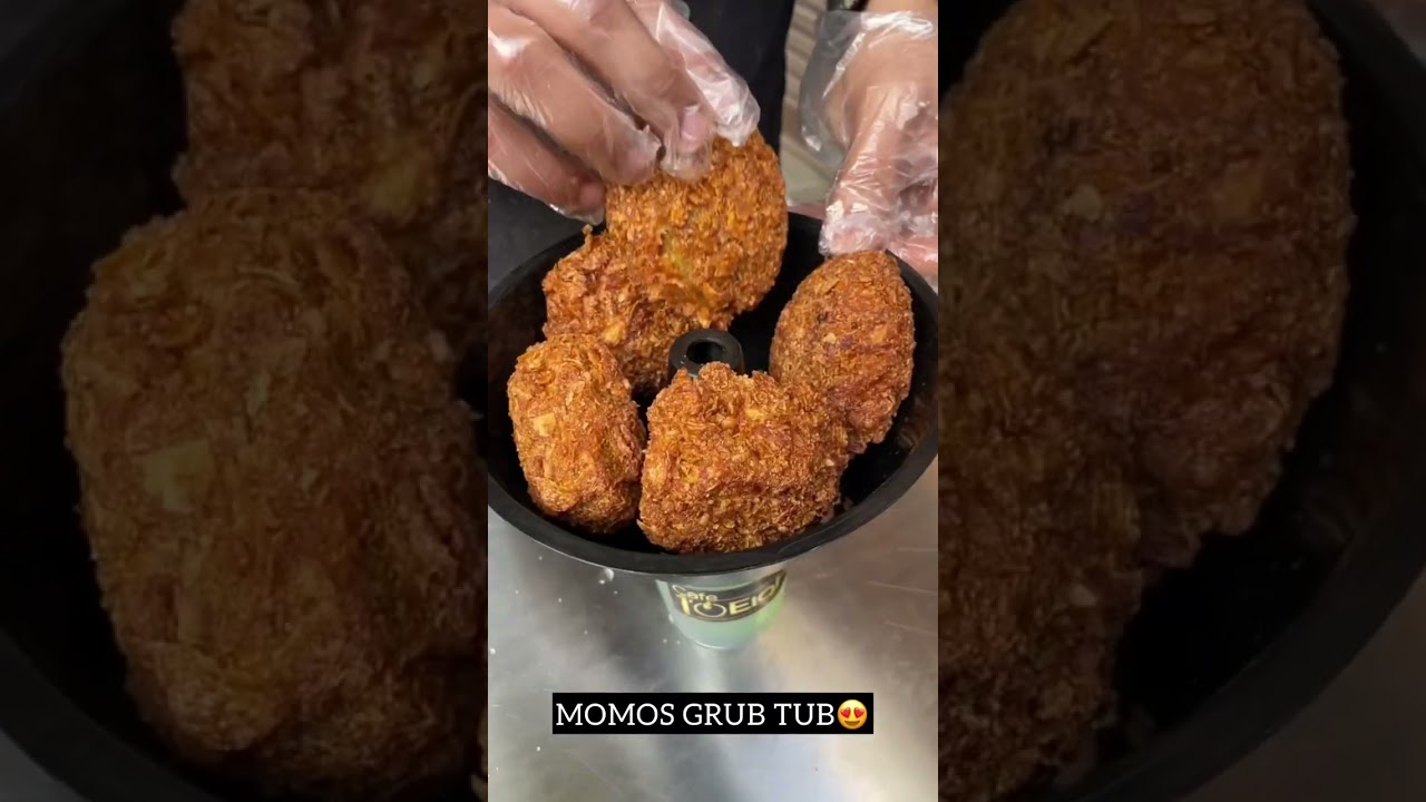 Momos at GrubTub 😍 | Mumbai Street Food #shorts