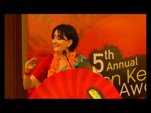 Anvita Dutt Accepts the Golden Kela for the Most Atrocious Lyrics of 2012