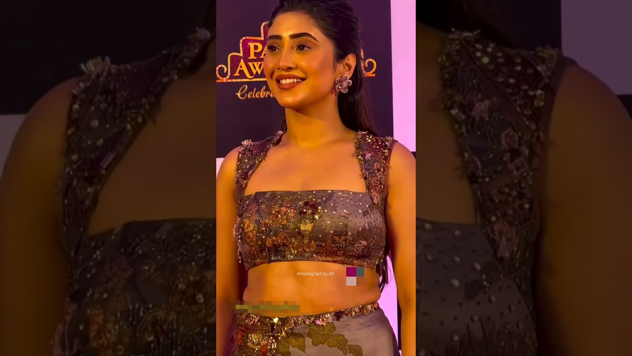 Shivani Joshi Dazzles in Stunning Red Carpet Look at Star Parivaar Awards 2025 ✨