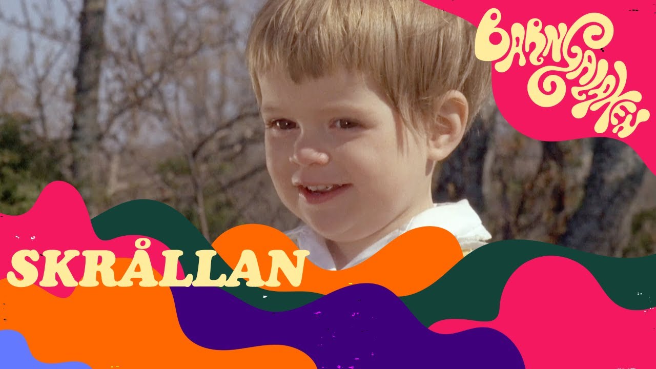 Se den första ungen på Saltkråkan i den officiella musikvideon! 🎶