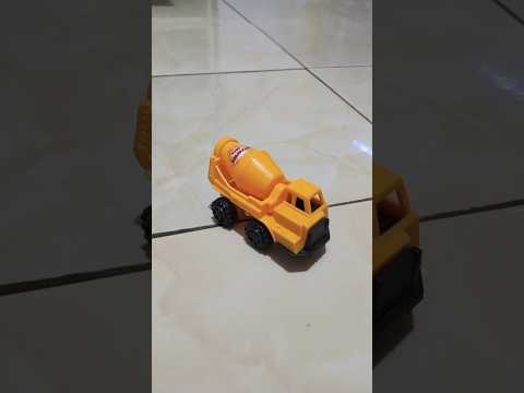 Mobil Molen #shorts #mobilmainan #trukmainan #trukpasir #beko #lamborghini #tayo #sedan #mobilpolisi