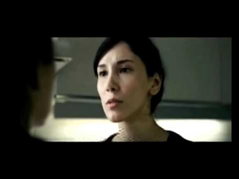 L'étrangère (2010) bande annonce