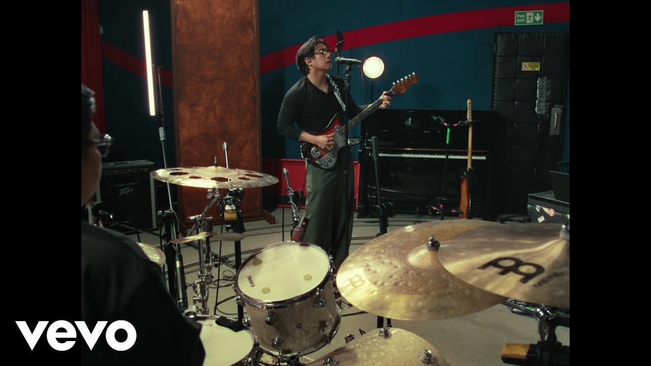 Zack Tabudlo Performs 'For You' Live 🎶