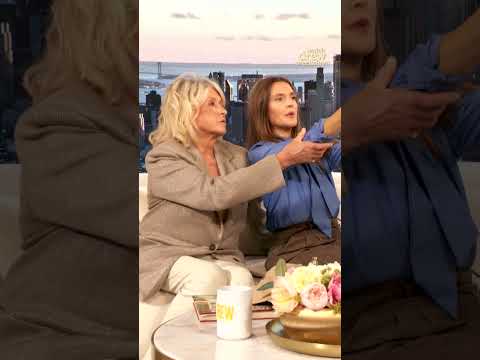Martha Stewart Shows Drew Barrymore How to Take the Perfect Thirst Trap Photo | #Shorts