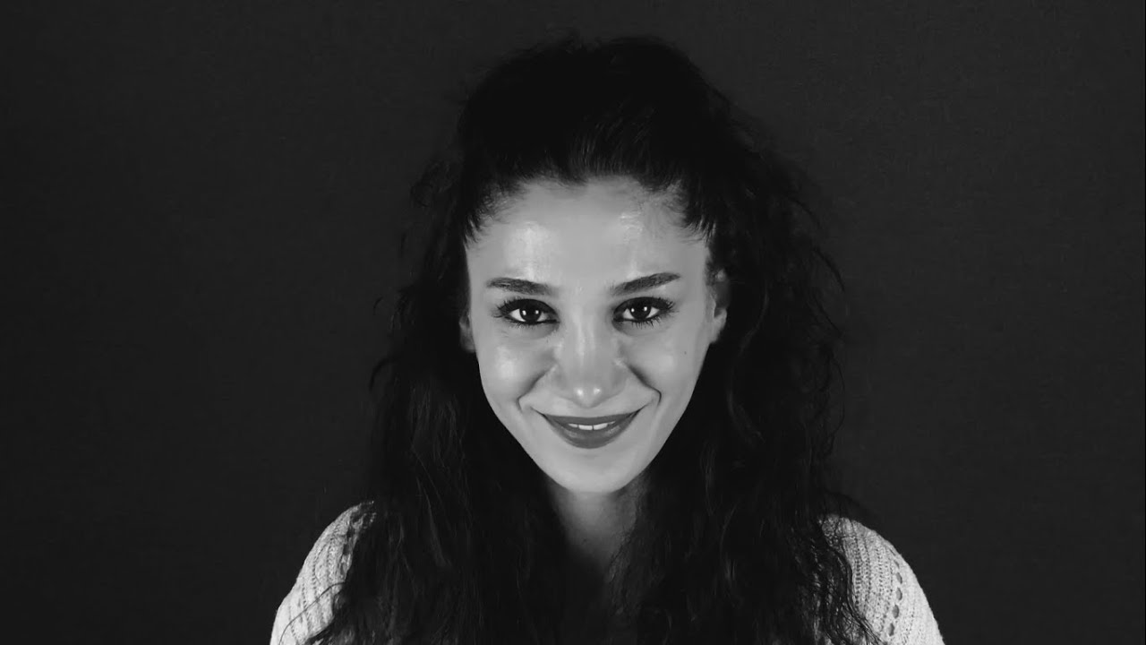 Sitare Akbaş - Deniz Üstü Köpürür & Yalnız 🎶