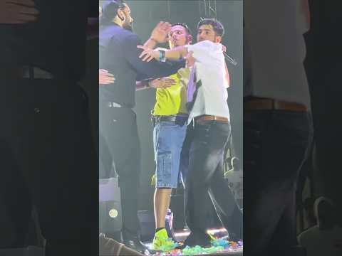 Russian Bandana - Dhanda Nyoliwala | Dabbi Bhare Phiraan Feem Jama Kali Leke