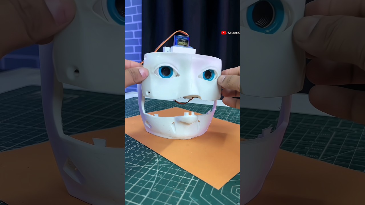 Making Humanoid Robot using Arduino at home 😍 #shorts #cycling #shortsindia