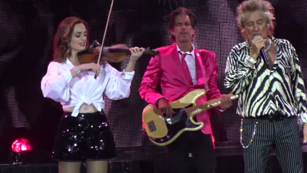 Rod Stewart Live 2022: The First Cut Is the Deepest 🎸