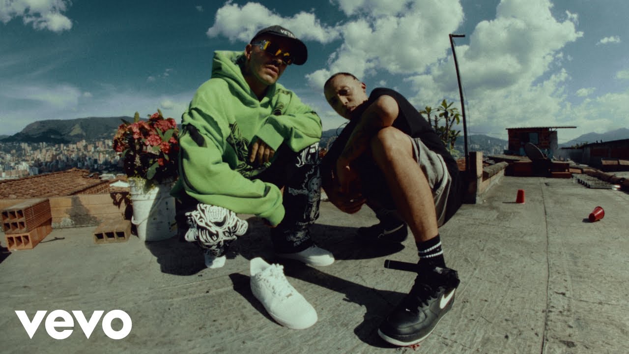 Feid & Mañas Ru-Fino - La Vuelta 🎶 Official Video | Stream 'FERXXOCALIPSIS' Now