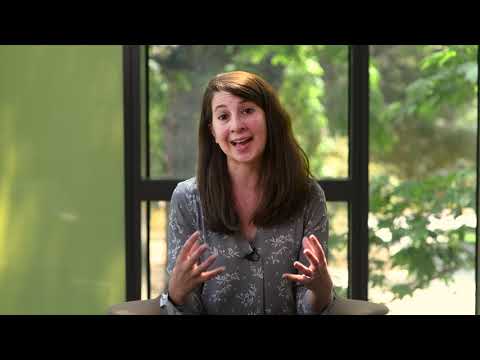 Katie Bouman - Imaging the Invisible with Computational Imaging