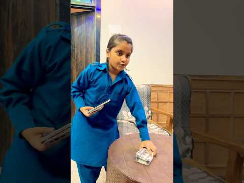 Choti RAANI👑ने मुफ़्त में खरीदा Iphone 17😱 #youtubetrending #shortsviral #arhussain