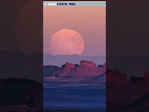 O que é uma superlua ? #shorts