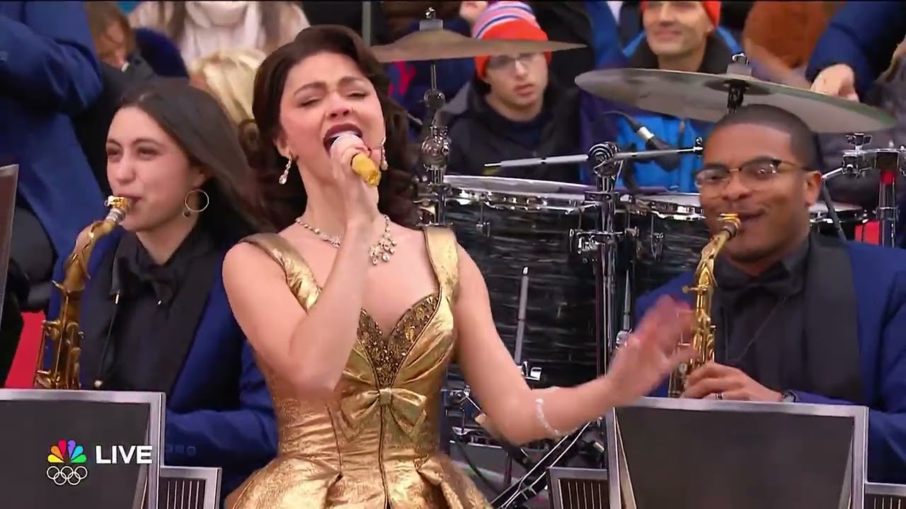 JUST IN TIME at Macy's Thanksgiving Parade 2025 🎭