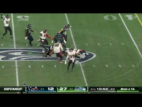 Elijah Arroyo Fumble