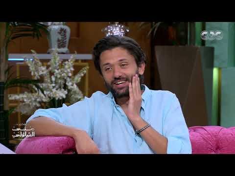 قلد عادل إمام ووالده محمود عبد العزيز.. كريم محمود عبد العزيز نجم ع السوشيال ميديا بفيديوهاته