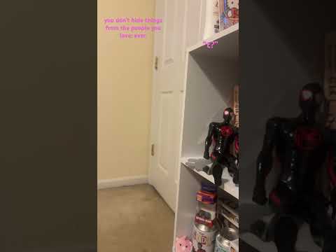 🙅 hide things 🤨 // #books #booktok #romance