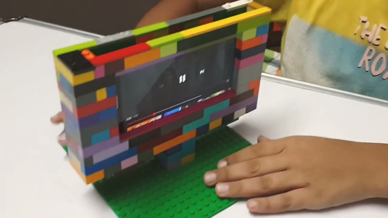 DIY LEGO Mobile Stand – Fun & Creative Building Idea 📱