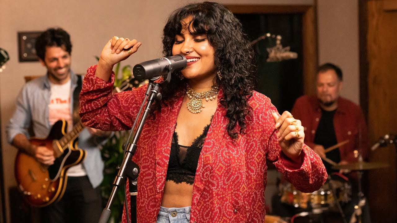 Kali Uchis' Telepatía Funk Cover ft. Vidya Vox 🎶