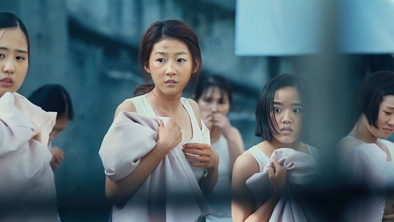 Shocking Survival Story: Unforgettable Korean Movie Recap 🎬