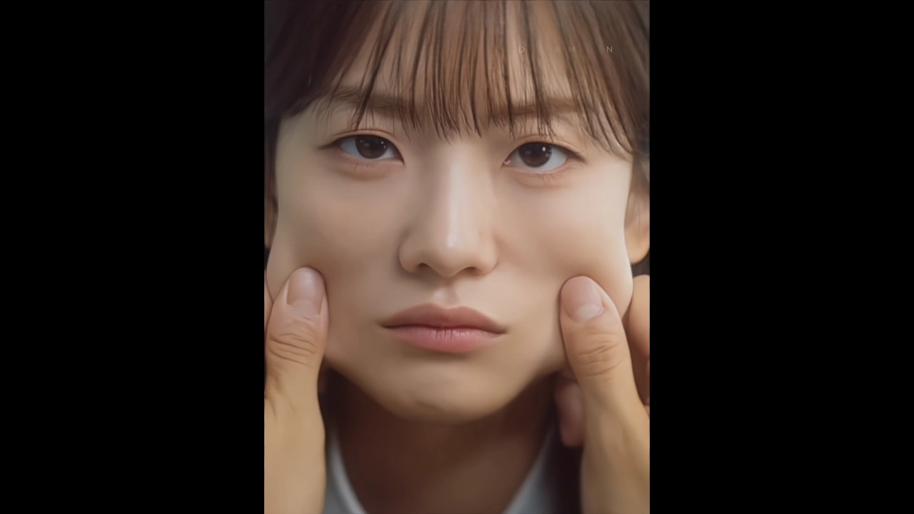 Ghost's First Kiss in Head Over Heels 👻