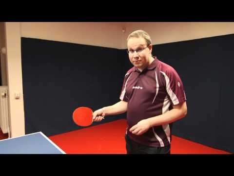 Sådan tager du en serv i bordtennis